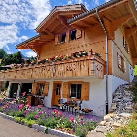 Large Deluxe Studio For 2 - Chalet Lovo Lenk im Simmental Extérieur photo